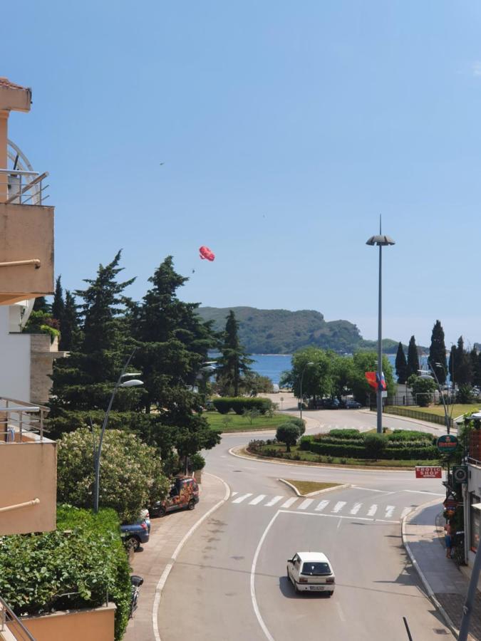 Apartments Boreta Budva Luaran gambar