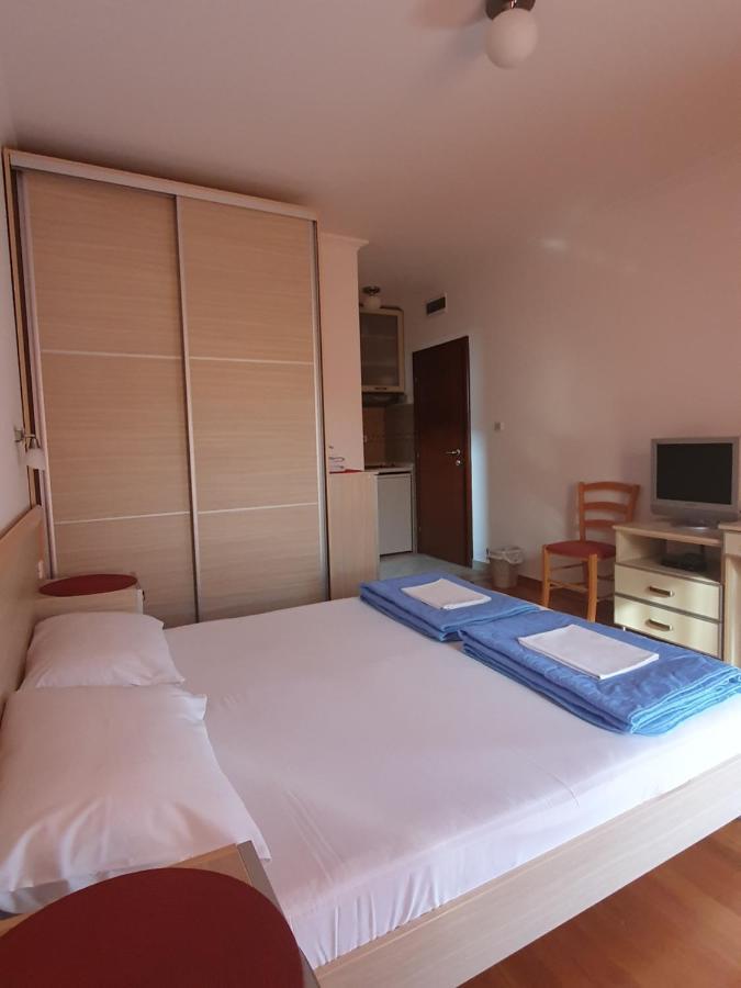 Apartments Boreta Budva Luaran gambar